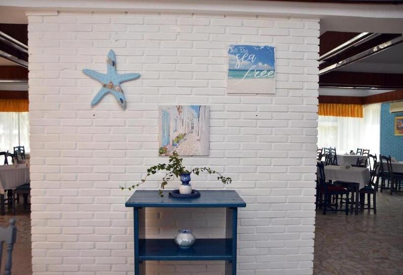 酒店 Miorita Neptun