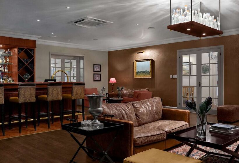 Mount Grace Hotel & Spa