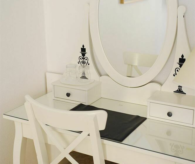 בית מלון כפרי Oden