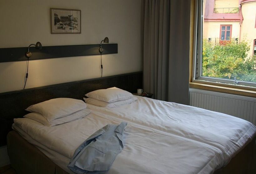 בית מלון כפרי Oden