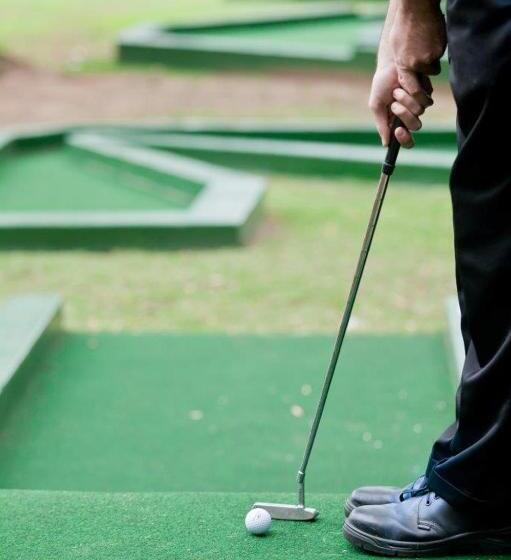 هتل Oudtshoorn Inn