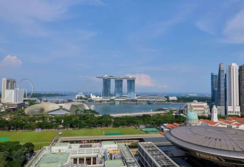 هتل Peninsula Excelsior Singapore, A Wyndham