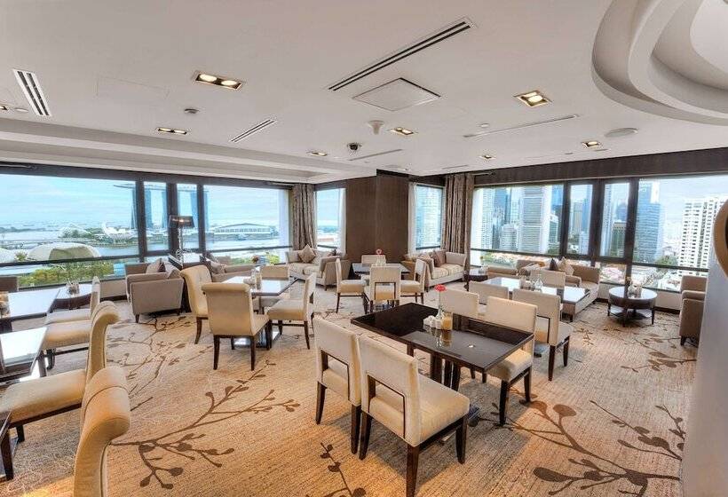 هتل Peninsula Excelsior Singapore, A Wyndham