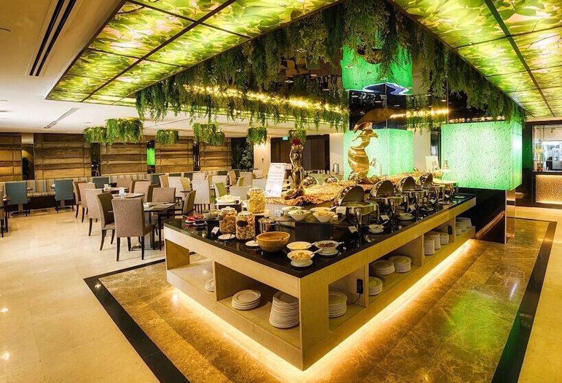 هتل Peninsula Excelsior Singapore, A Wyndham