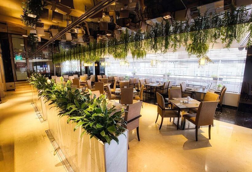 هتل Peninsula Excelsior Singapore, A Wyndham