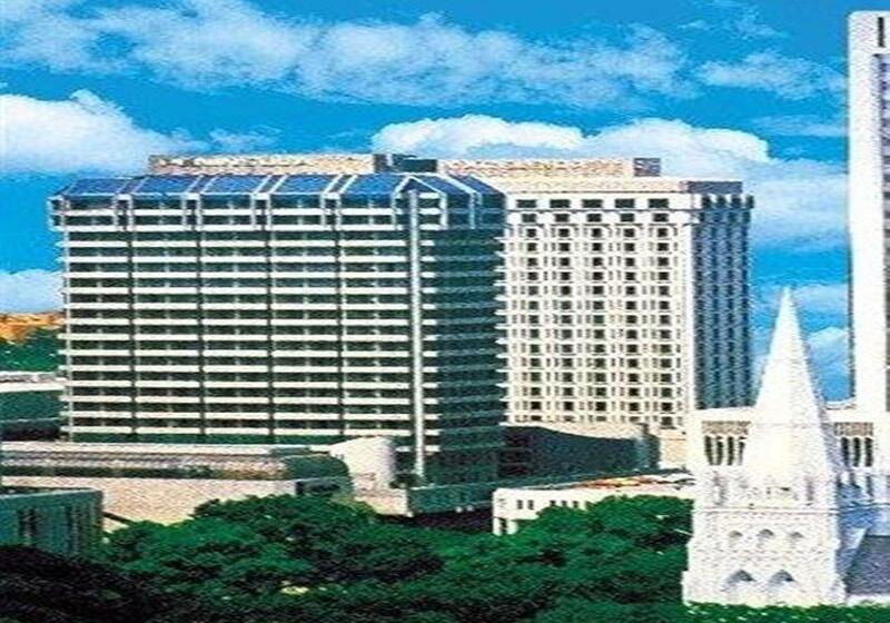 هتل Peninsula Excelsior Singapore, A Wyndham