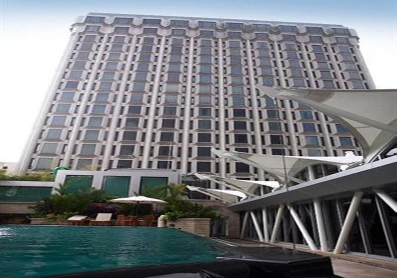 هتل Peninsula Excelsior Singapore, A Wyndham