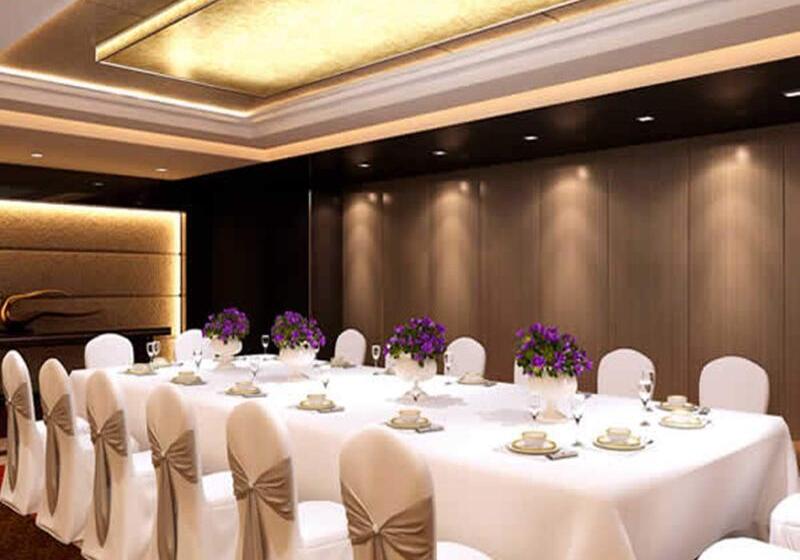 هتل Peninsula Excelsior Singapore, A Wyndham