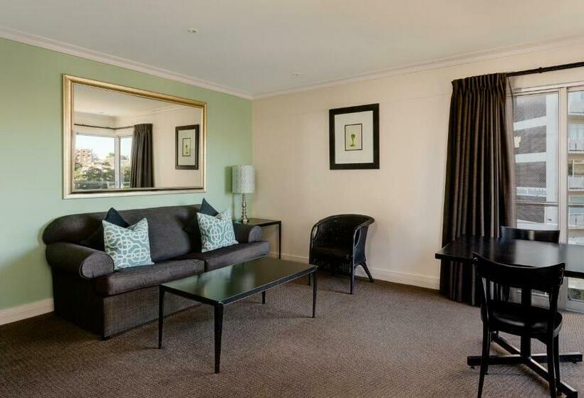 Отель Protea  By Marriott Cape Town Cape Castle