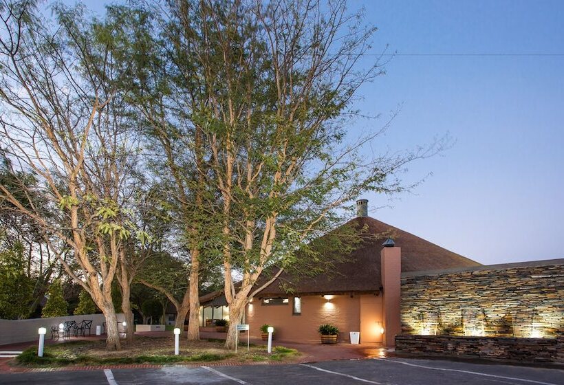 Protea Hotel By Marriott Oudtshoorn Riempie Estate