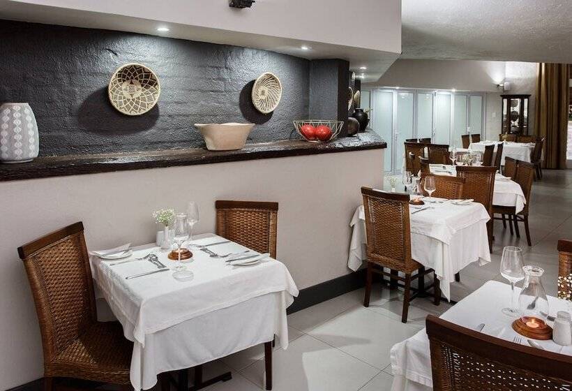 Protea Hotel By Marriott Oudtshoorn Riempie Estate