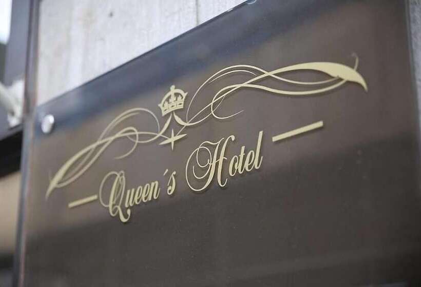 Queen S Hotel By First Hotels