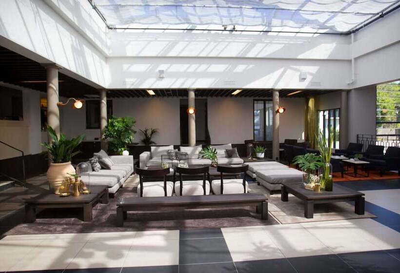 فندق Riviera Strand