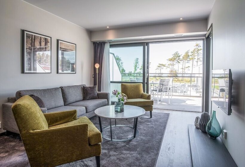 فندق Riviera Strand