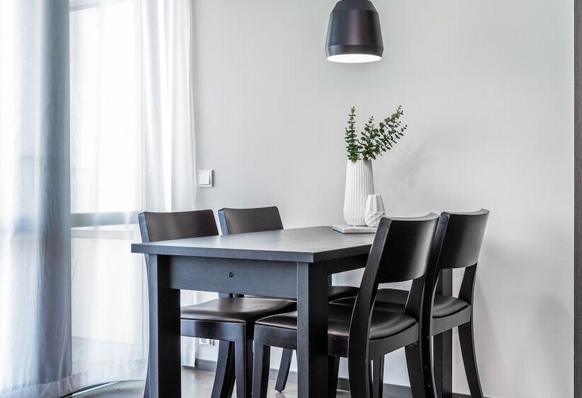 فندق Riviera Strand