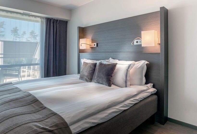 فندق Riviera Strand