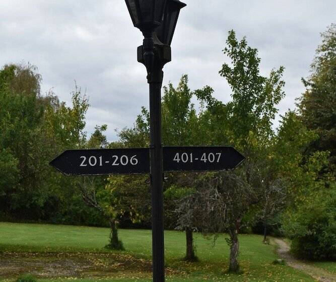 בית מלון כפרי Ronnums Herrgård