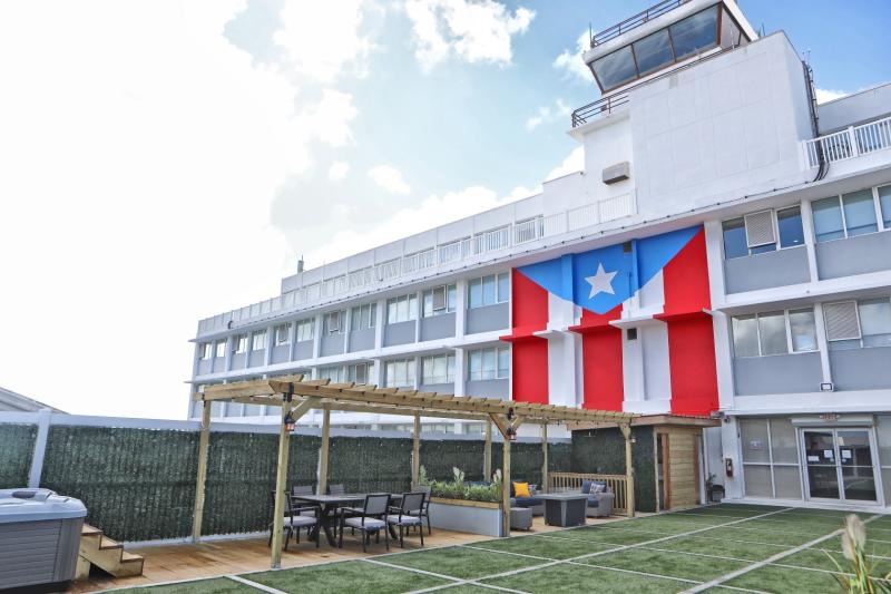 בית מלון כפרי San Juan Airport