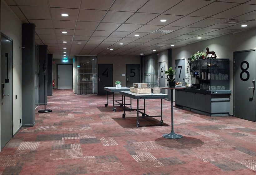 호텔 Scandic Borlange