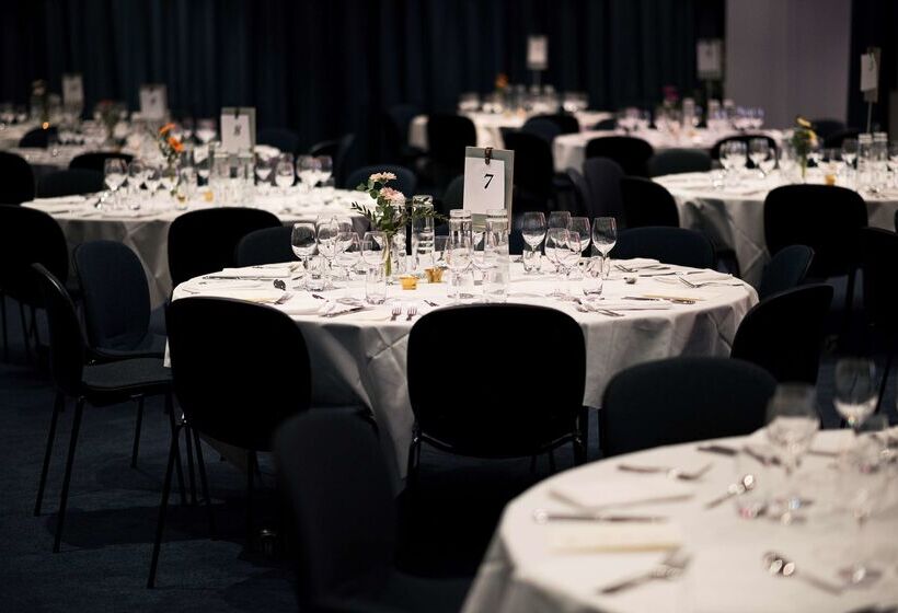 בית מלון כפרי Scandic Crown