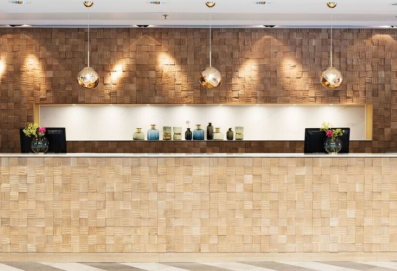 בית מלון כפרי Scandic Crown