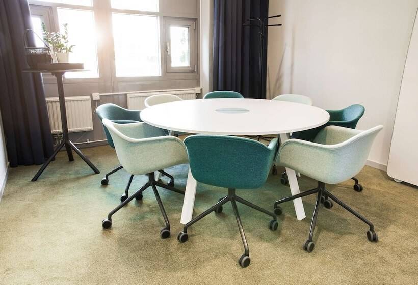 בית מלון כפרי Scandic Crown