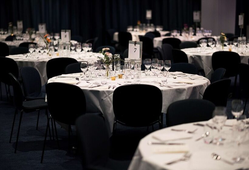 בית מלון כפרי Scandic Crown