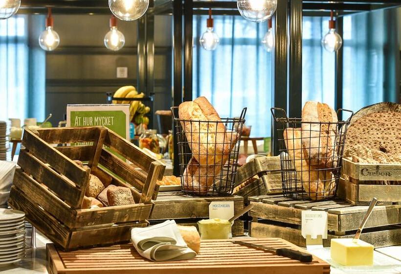 בית מלון כפרי Scandic Crown