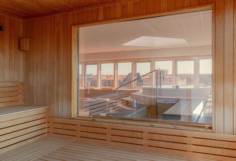 בית מלון כפרי Scandic Hallandia