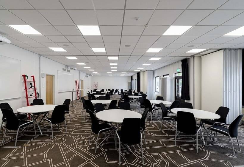 Отель Scandic Helsingborg Nord