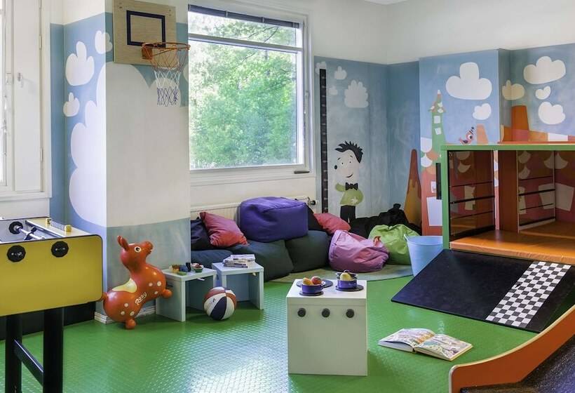 فندق Scandic Kungens Kurva