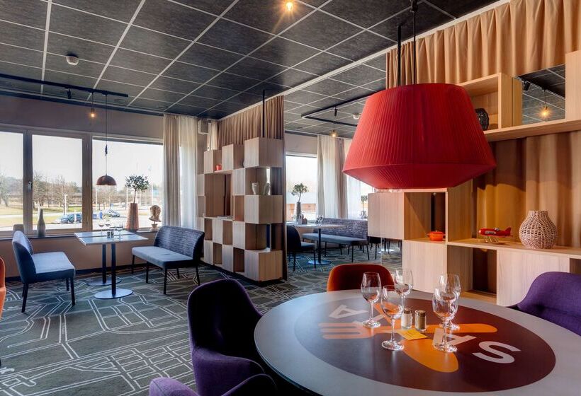 בית מלון כפרי Scandic Linkoping Vast