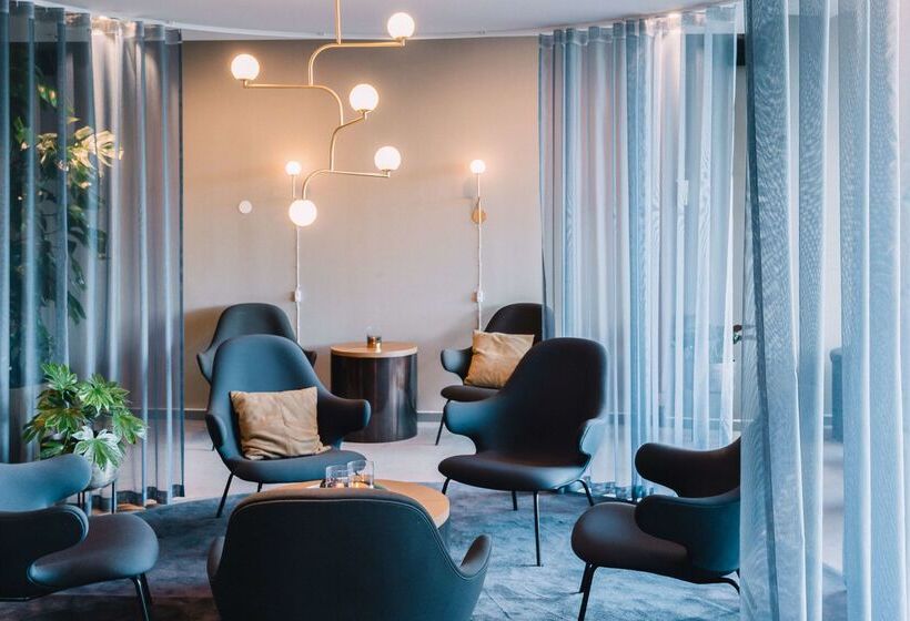 ホテル Scandic Opalen