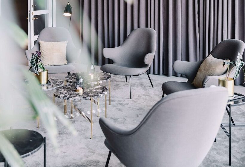 ホテル Scandic Opalen