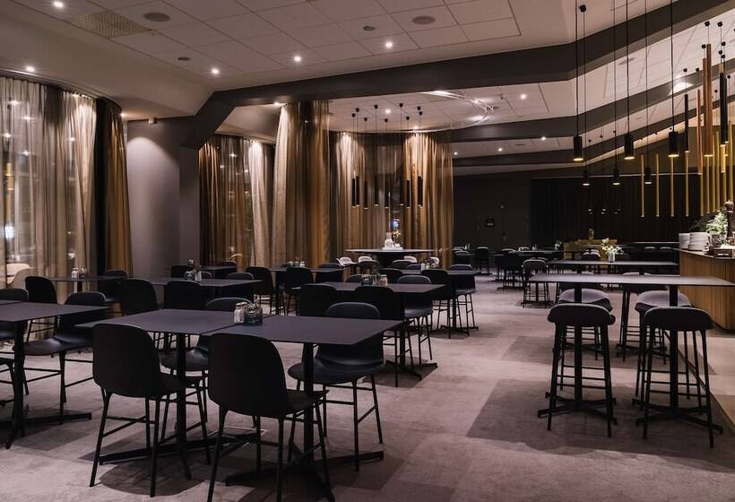 ホテル Scandic Opalen