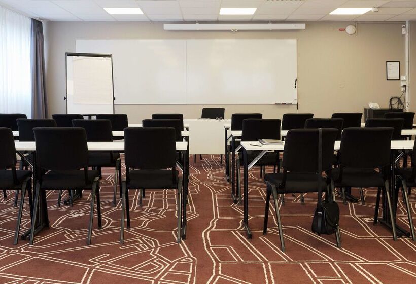 Отель Scandic Orebro Vast