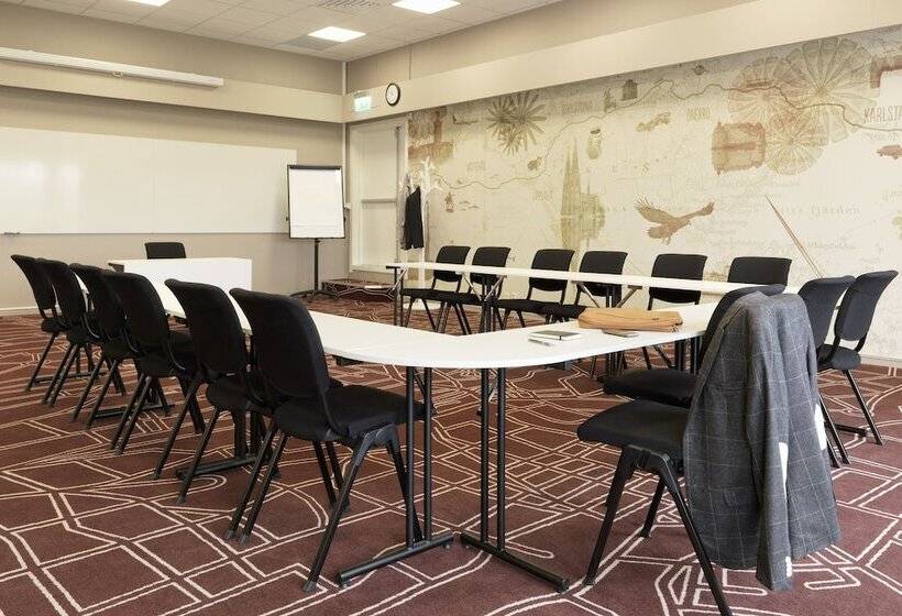 Отель Scandic Orebro Vast