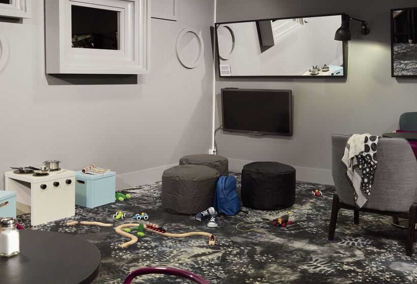 ホテル Scandic Rubinen