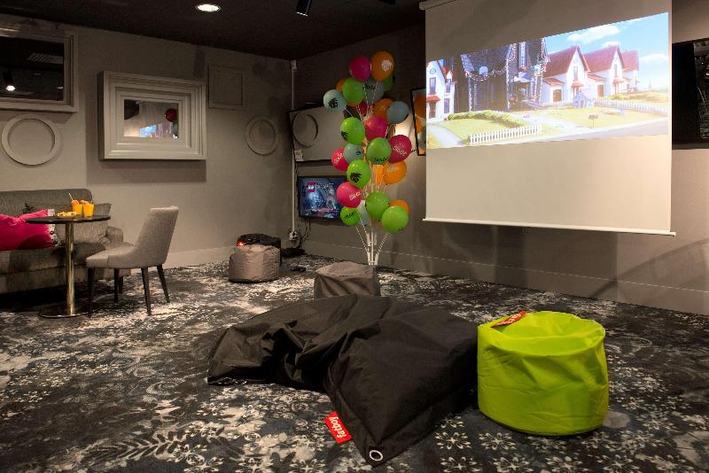 ホテル Scandic Rubinen