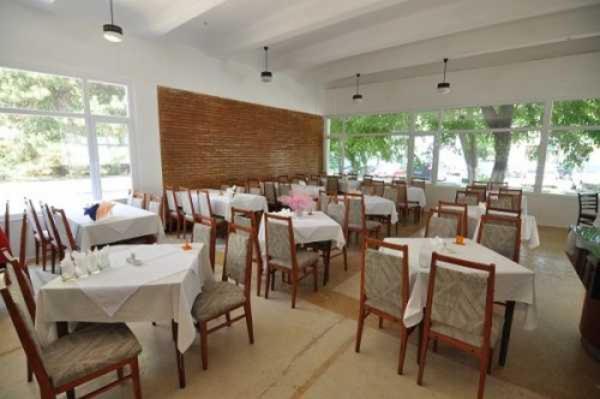 Hotel Siret Saturn