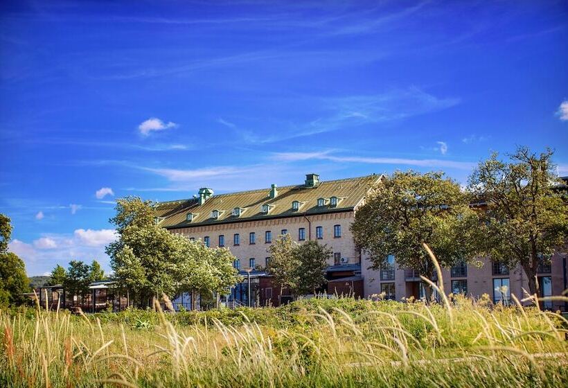 هتل Skansen Båstad