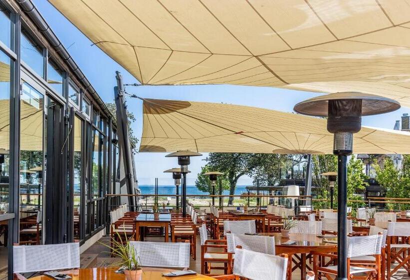 ホテル Skansen Båstad