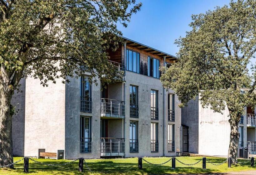 ホテル Skansen Båstad