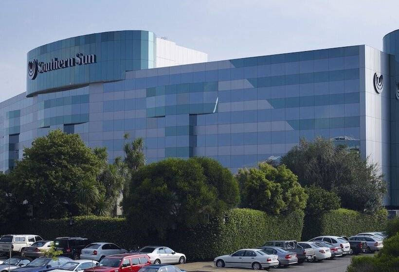 בית מלון כפרי Southern Sun Or Tambo International Airport