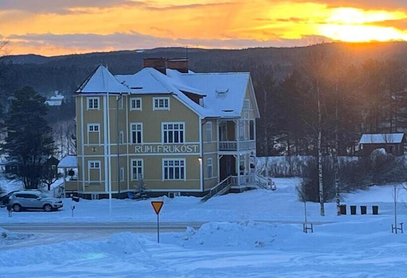 בית מלון כפרי Stf Tre Björnar B&b