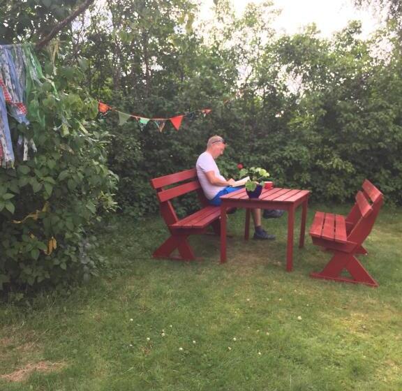 בית מלון כפרי Stf Tre Björnar B&b