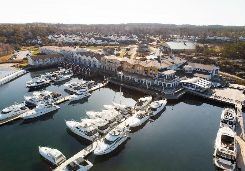 בית מלון כפרי Tanumstrand Spa & Resort