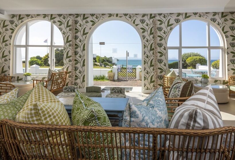 ホテル The Marinehermanus