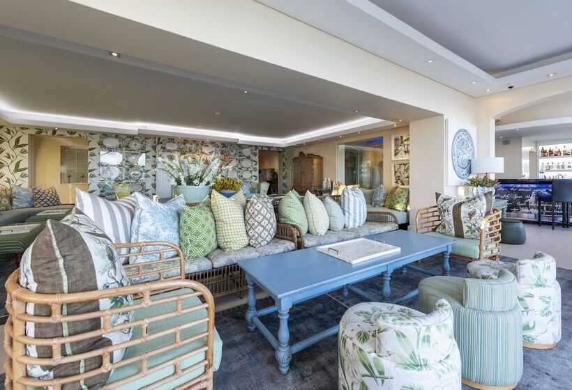 ホテル The Marinehermanus