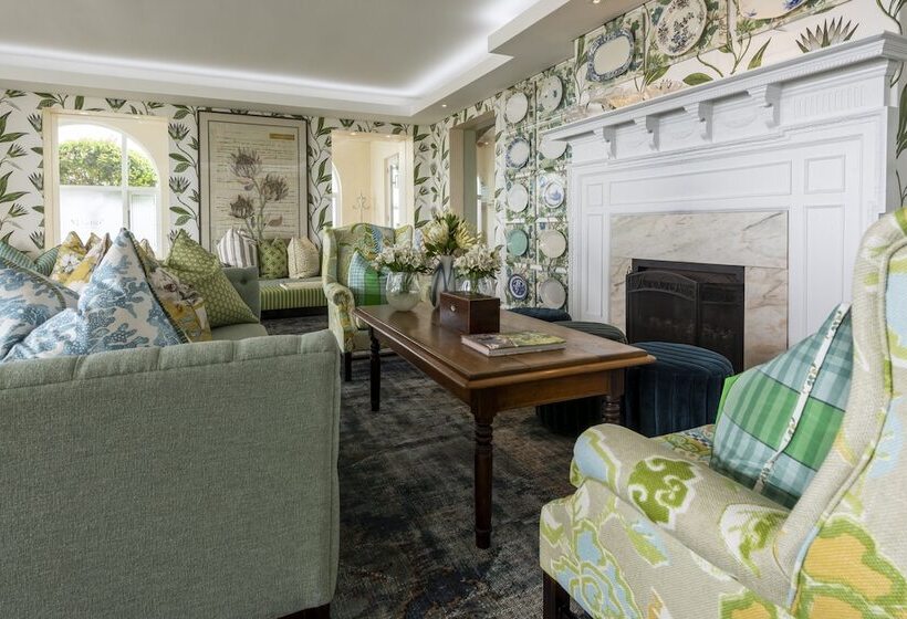 ホテル The Marinehermanus